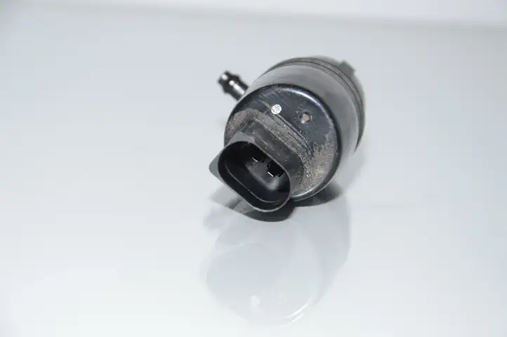 BMW 3 F30 F35 F31 (2012 - 2018) 7310147 Насос омывателя фар — фото 5
