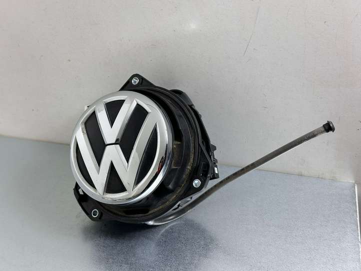 Volkswagen PASSAT B8 (2015 - )  3G0827469CG Ручка (с камерой) задней крышки