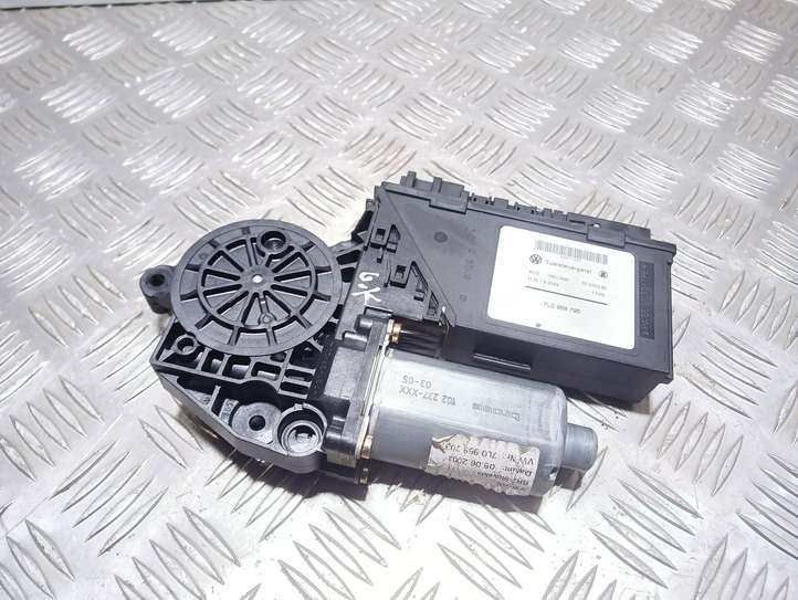 Porsche Cayenne (9PA) (2002 - 2010)  7L0959795 Механизм подъема окон задней двери