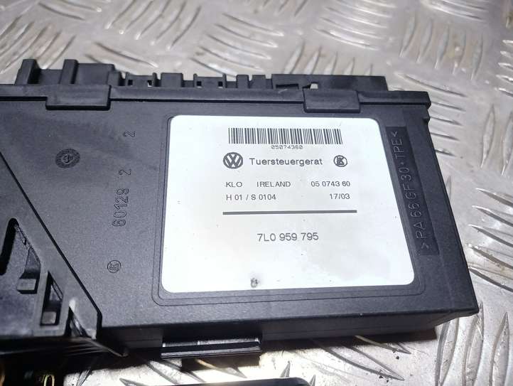 Porsche Cayenne (9PA) (2002 - 2010)  7L0959795 Механизм подъема окон задней двери
