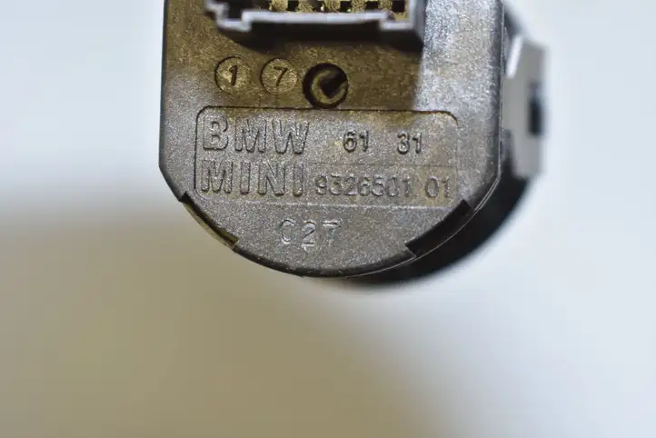 BMW 2 F45 (2014 - 2021) Включатель надувной подушки для пассажира — фото 3
