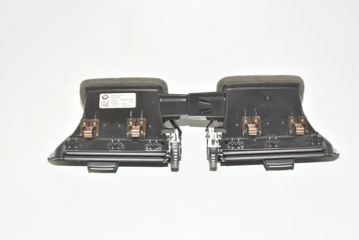 BMW 2 F45 (2014 - 2021) Центральный воздушный дефлектор — фото 4