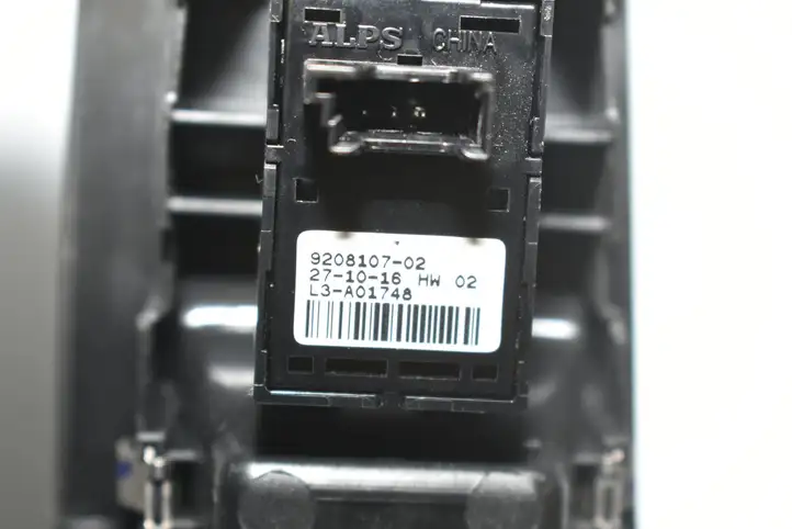 BMW 2 F45 (2014 - 2021) Блок кнопок стеклоподъемников — фото 4