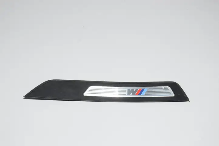 BMW 5 F10 F11 (2009 - 2016) Внутренняя отделка заднего порога — фото 5