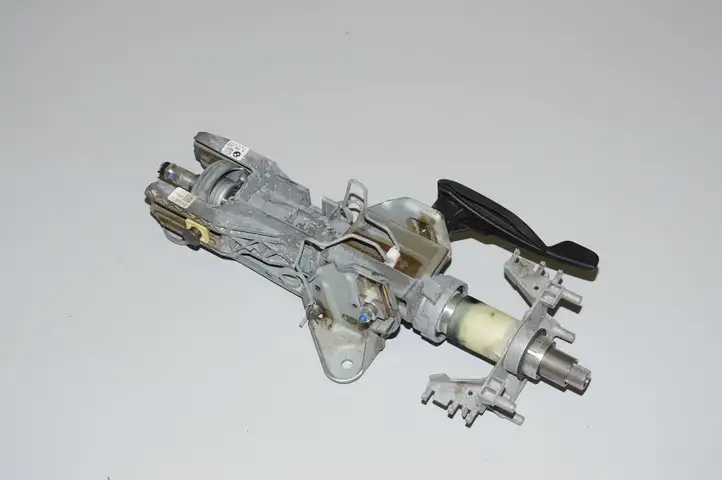 BMW 5 F10 F11 (2009 - 2016) 6795345 Комплект оси рулевого колеса — фото 5