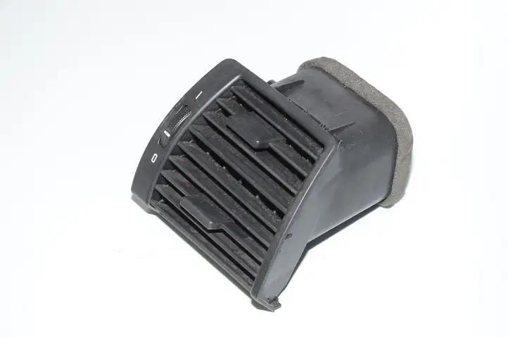 BMW X5 E53 (1999 - 2006) 8402216 Боковой воздушный дефлектор — фото 1