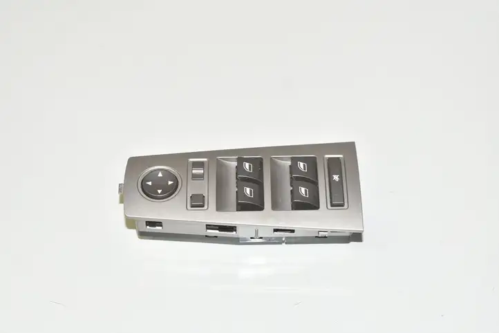 BMW 7 E65 E66 (2001 - 2008) Блок кнопок стеклоподъемников — фото 1