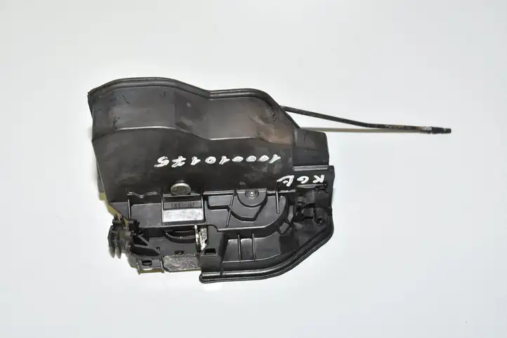 BMW 3 F30 F35 F31 (2012 - 2018) Замок задней двери — фото 1