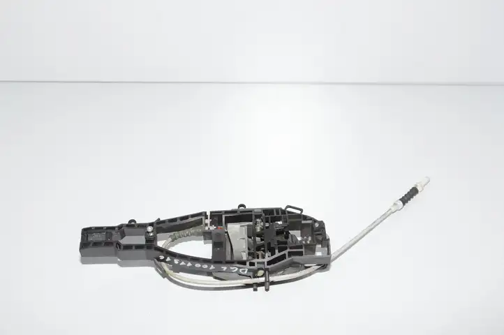 BMW 3 F30 F35 F31 (2012 - 2018) 7332268 Крепление наружной ручки задней двери — фото 1