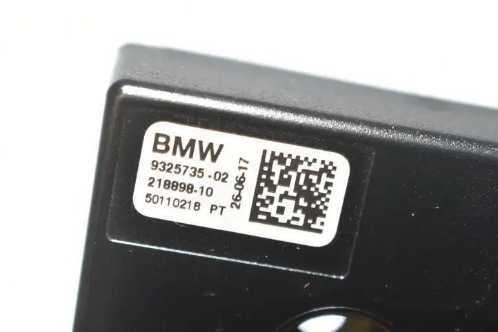 BMW 3 F30 F35 F31 (2012 - 2018) 9325735 Усилитель антенны — фото 4