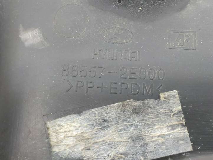 Hyundai Tucson JM (2004 - 2009)  865572E000 Декоративная решётка противотуманной фары