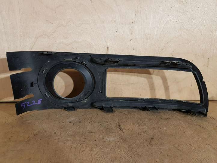 Citroen C6 (2005 - 2012)  9650958777 Декоративная решётка противотуманной фары