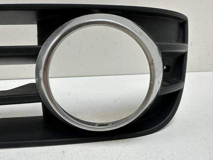 Mercedes-Benz R W251 (2005 - 2013)  A2518850453 Декоративная решётка противотуманной фары