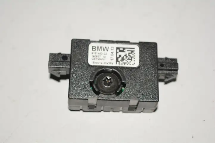 BMW X3 F25 (2010 - 2017) Фильтр антенны — фото 1