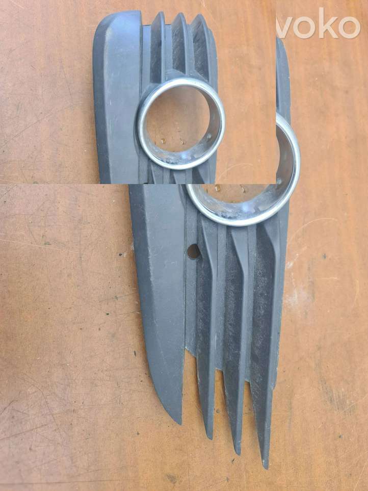 Opel Signum (2002 - 2008)  13182921 Декоративная решётка противотуманной фары