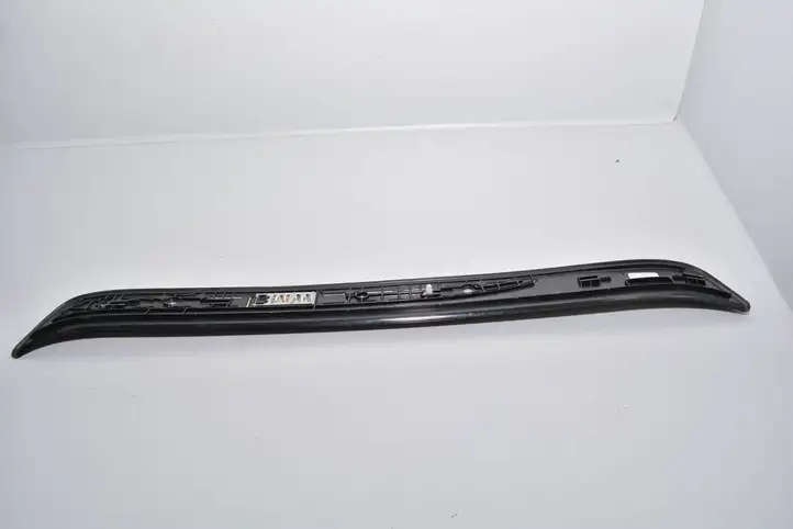 BMW 3 E90 E91 (2005 - 2012) 7172295 Внутренняя отделка переднего порога — фото 3