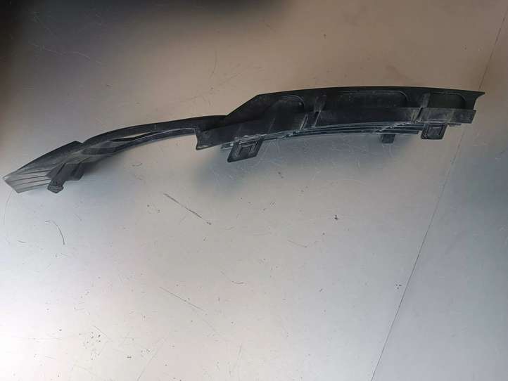 Audi A8 (2002 - 2005)  4E0807682D Декоративная решётка противотуманной фары