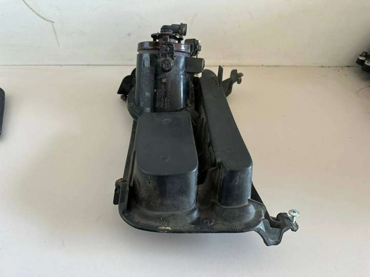 Toyota Avensis T250 (2006 - 2009)  5212705020 Декоративная решётка противотуманной фары