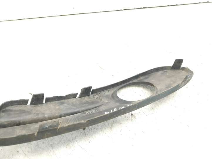 Volvo C70 (2005 - 2009)  09466546 Декоративная решётка противотуманной фары