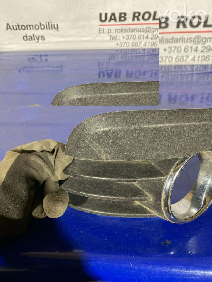 Opel Vectra (2005 - 2009)  13182922 Декоративная решётка противотуманной фары