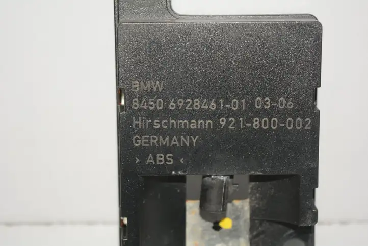 BMW 5 E60 E61 (2004 - 2010) 6928461 Антенна Bluetooth — фото 3