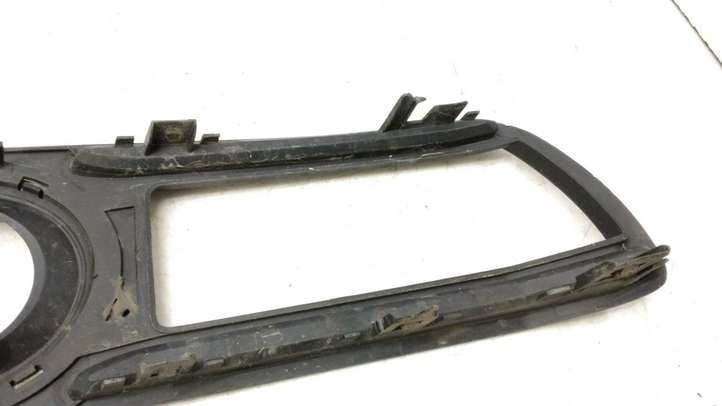 Citroen C6 (2005 - 2012)  1859938030 Декоративная решётка противотуманной фары