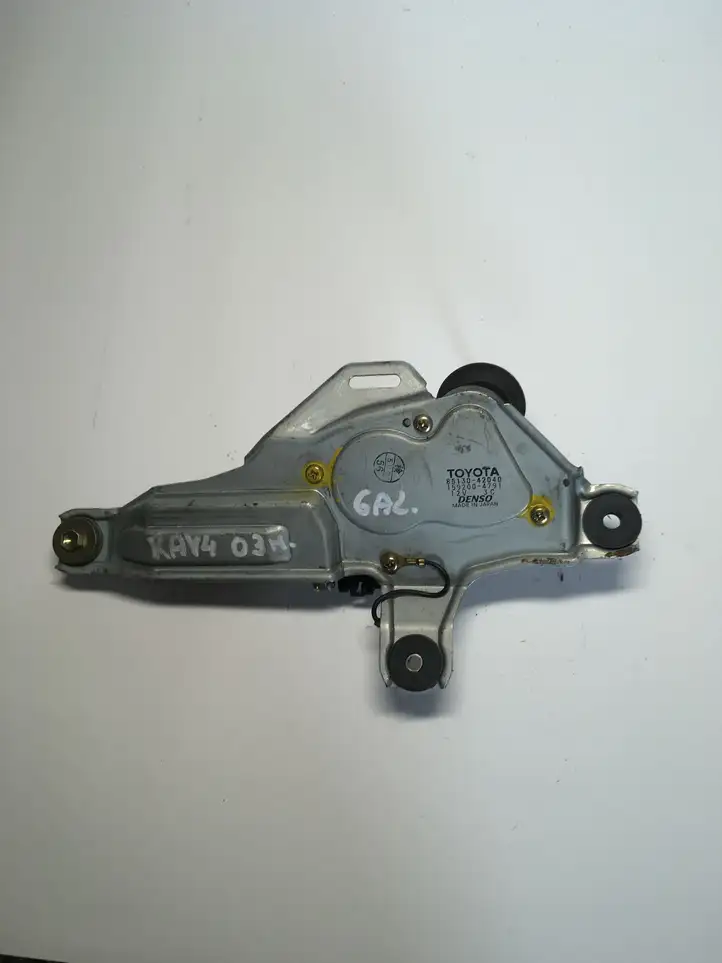 Toyota RAV 4 (XA20) (2000 - 2005) 8513042040 Двигатель стеклоочистителя заднего стекла — фото 2