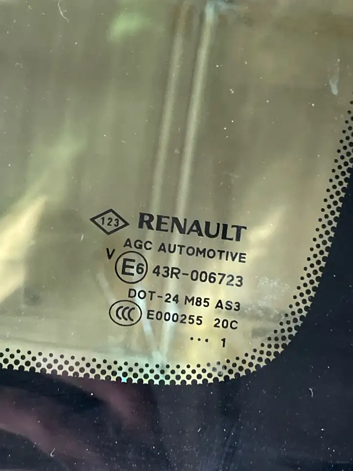 Renault Scenic III - Grand scenic III (2009 - 2016) Заднее боковое стекло — фото 2