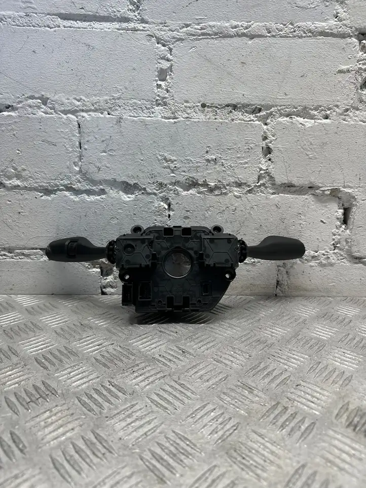BMW X6 F16 (2014 - 2017) 6827376 Контактное кольцо SRS — фото 2