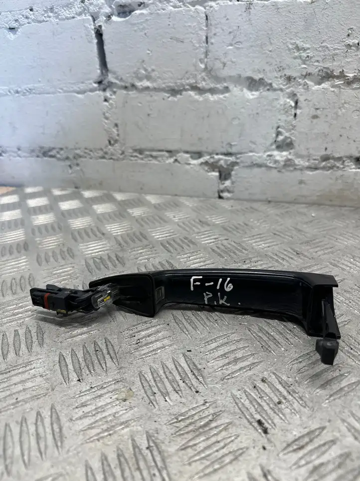 BMW X6 F16 (2014 - 2017) 7414919 Наружная ручка двери — фото 2