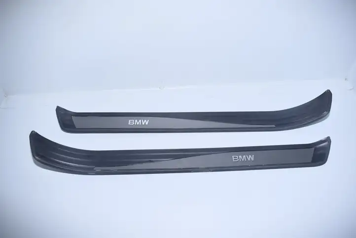 BMW 5 E60 E61 (2004 - 2010) 7034304 Внутренняя отделка переднего порога — фото 11