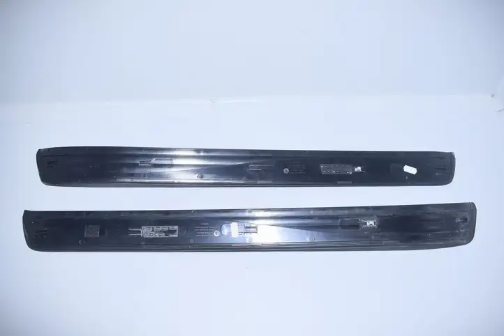 BMW 5 E60 E61 (2004 - 2010) 7034304 Внутренняя отделка переднего порога — фото 12