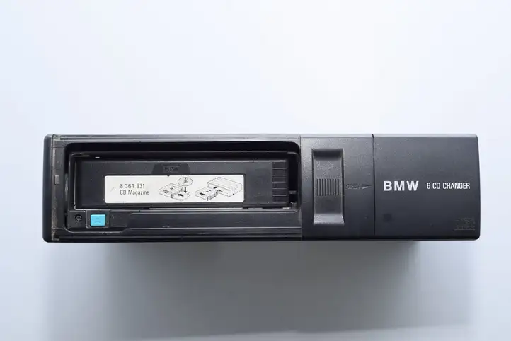 BMW 5 E39 (1996 - 2003) CD/DVD чейнджер — фото 2