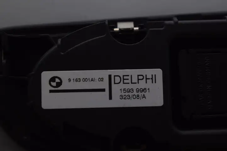 BMW 1 E81 E87 (2004 - 2011) Блок кнопок стеклоподъемников — фото 4