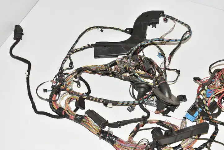 BMW M6 F06/F12/F13 (2012 - 2018) 9325543 Прочая электропроводка — фото 5