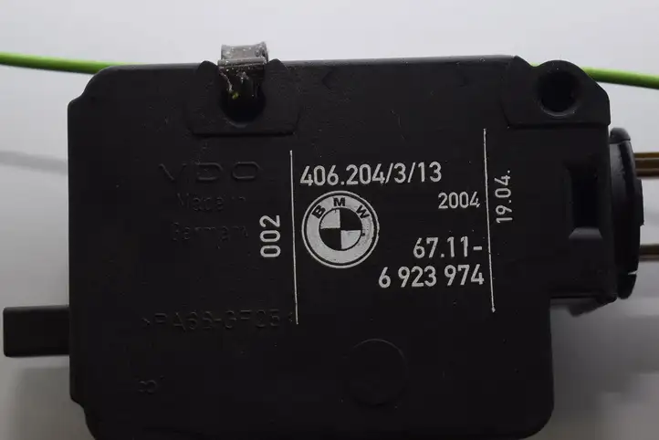 BMW X5 E53 (1999 - 2006) 6923974 Привод замка крышки топливного бака — фото 5