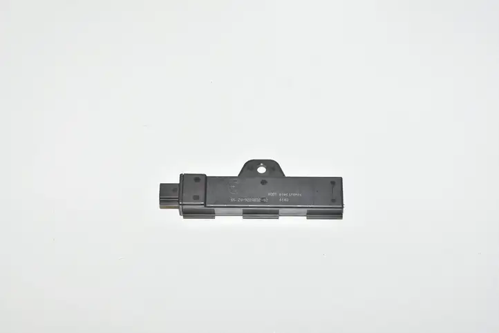 BMW M6 F06/F12/F13 (2012 - 2018) 9220832 Антенна бесключевого доступа — фото 1