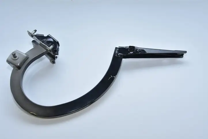 BMW 7 G11 G12 (2015 - 2022) Петли крышки багажника — фото 1