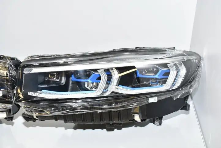 BMW 7 G11 G12 (2015 - 2022) 63119450240 Комплект передних фар — фото 10