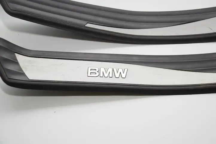 BMW 5 E60 E61 (2004 - 2010) Внутренняя обшивка порога (комплект) — фото 8