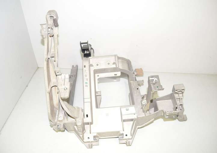 BMW iX (2021 - )  9460568 Балка крепления панели