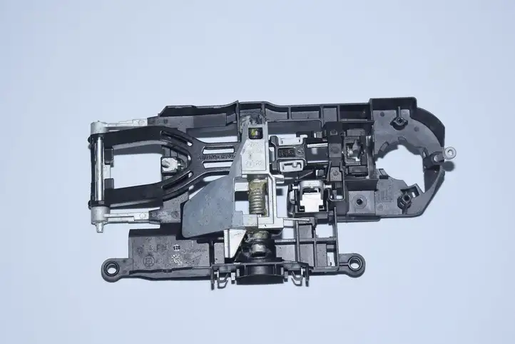 BMW 7 F01 (2008 - 2016) 7187228 Крепление наружной ручки задней двери — фото 1