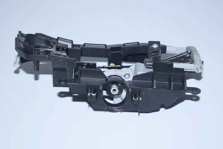BMW 7 F01 (2008 - 2016) 7187228 Крепление наружной ручки задней двери — фото 4