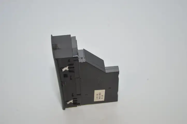 BMW X5 E53 (1999 - 2006) 6925700 Кнопка стеклоподъемников — фото 2