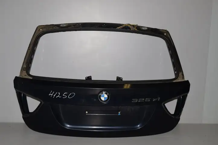 BMW 3 E90 E91 (2005 - 2012) Крышка багажника — фото 1