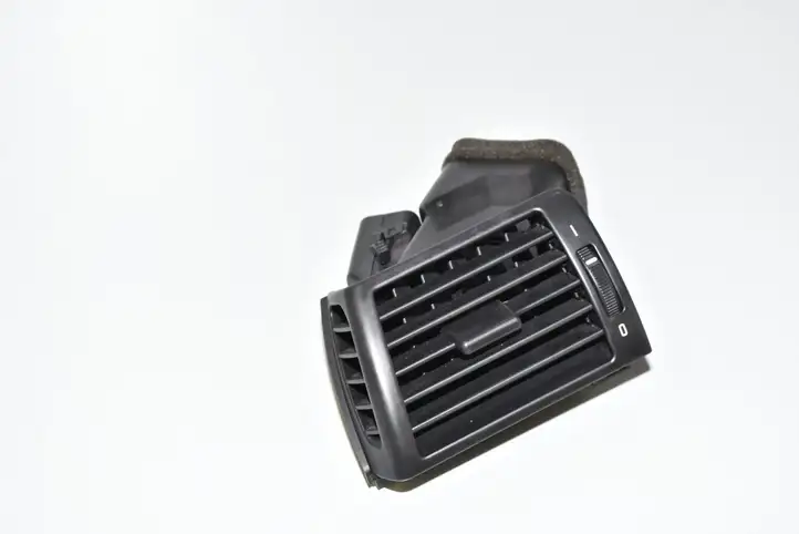 BMW 3 E46 (1998 - 2005) 8361897 Боковой воздушный дефлектор — фото 2