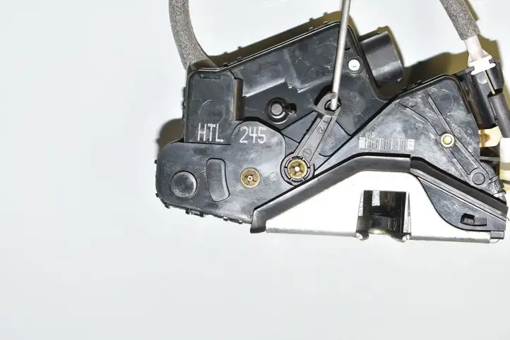 BMW 3 E46 (1998 - 2005) 51227011245 Замок задней двери — фото 6