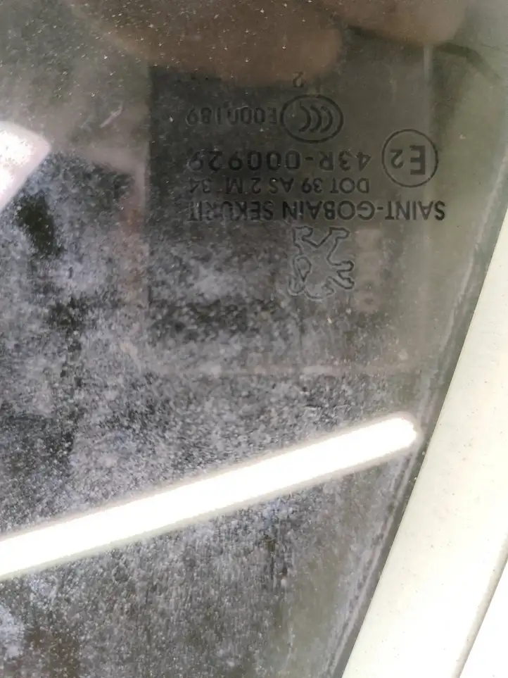 Peugeot 508 (2010 - 2014) 43R000929 Стекло задней двери — фото 4
