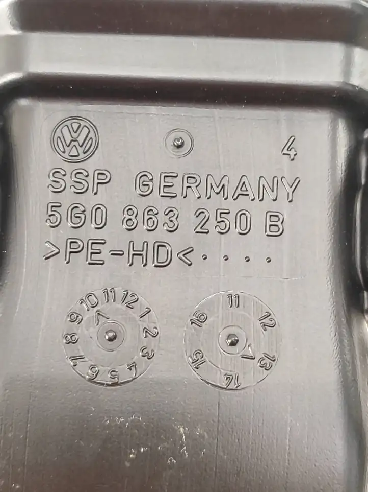 Volkswagen Golf VII (2013 - 2019) 5G0863250B Трубка подачи воздуха — фото 5
