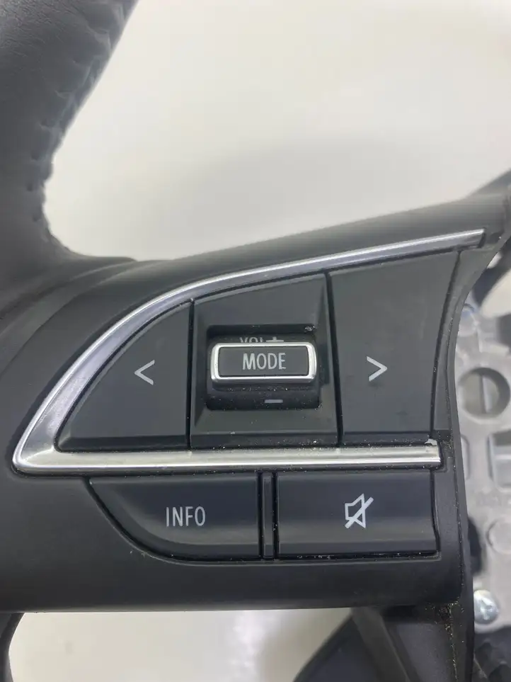 Suzuki Swift III (2017 - ) 75L015 Руль — фото 2